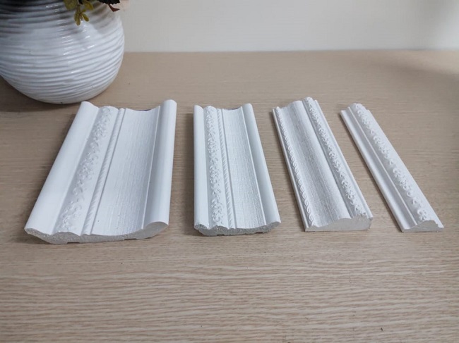 Phào chỉ nhựa Hàn Quốc có nhiều loại khác nhau như phào chỉ trần, phào chỉ lưng